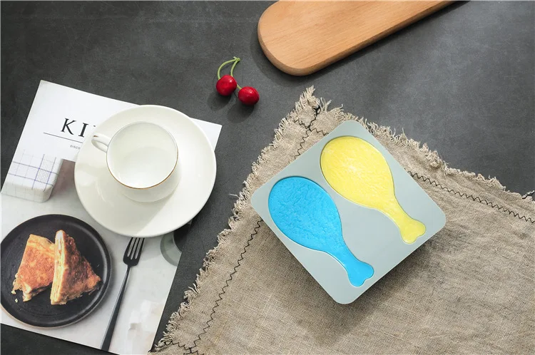 10043733732_1937176052