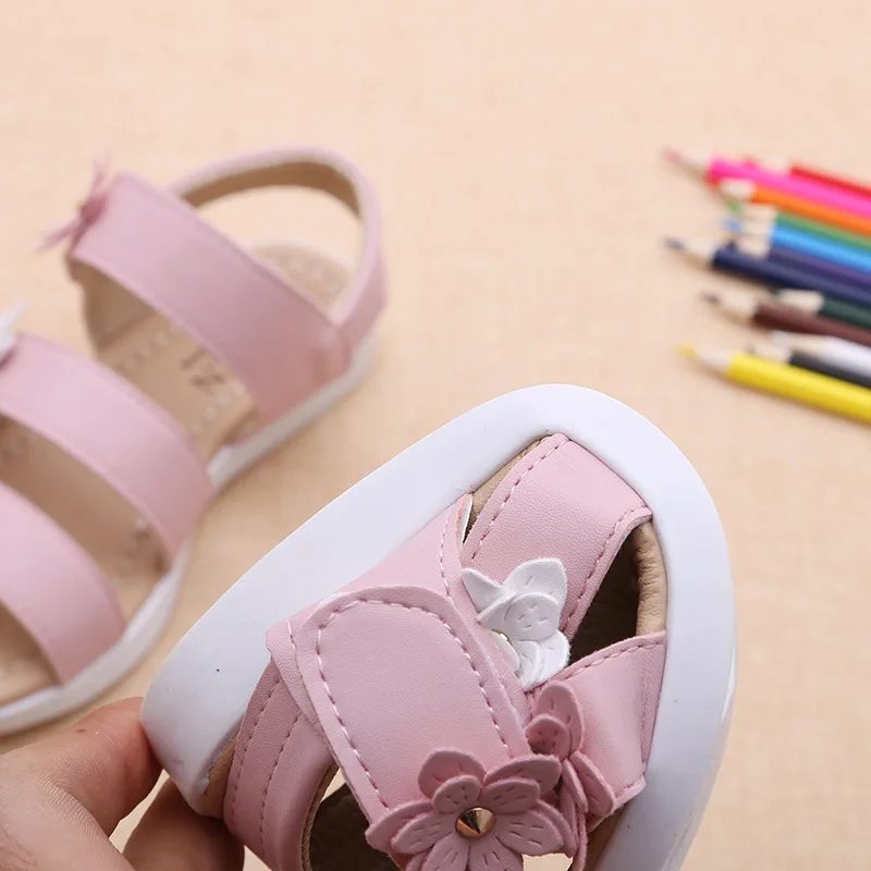 Girls sandals three flowers Roman shoes tide summer new children's beach shoes baby shoes children's shoes