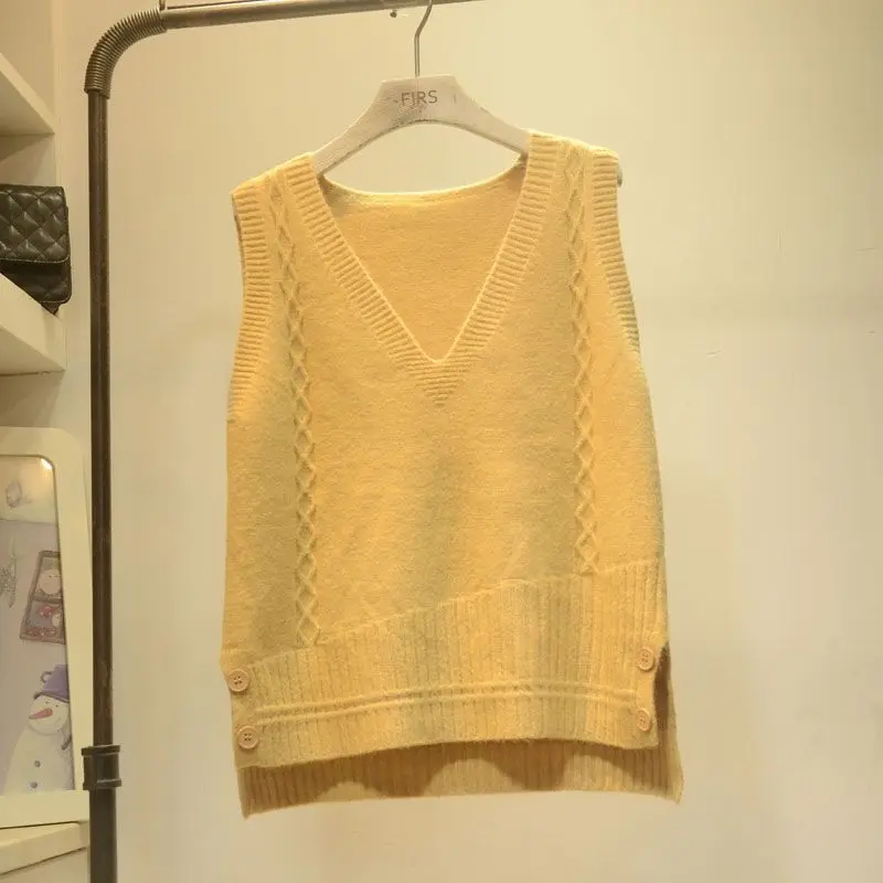 

Yellow Hemp Flower Button Fall V-neck Knit Sleeveless Sweater Easy Vest Loose Out Coat Lady Top Cloth for Girl Women Waistcoat