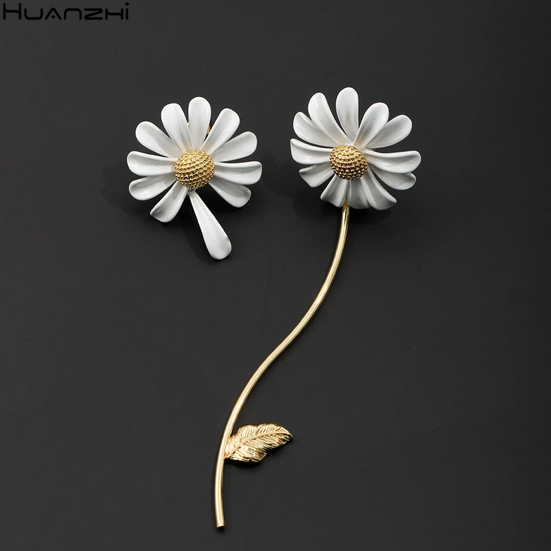 HUANZHI 2020 New Spring Drop Glaze Asymmetric Tassel daisy Flower Sweet Metal Earrings For Woman Jewelry | Украшения и аксессуары