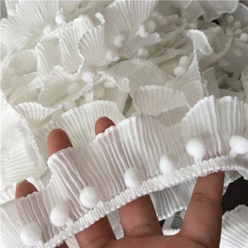

20Yards Pleated White Lace Trim Fabric 4cm Craft Supplies DIY Sewing Balls Fringe Lace Ribbon Guipure Dress Clothes Decoration