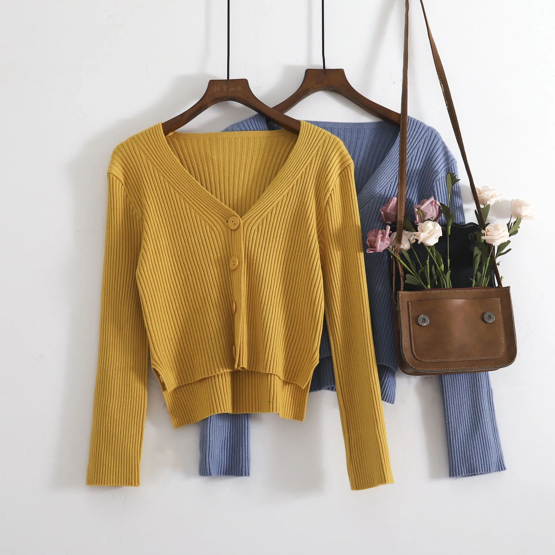 

Women Spring Autumn V-neck Long Sleeve Striped Knitted Button Sweater Shirt Casual Elastic Slim High Waist Pullover Blouse Tops