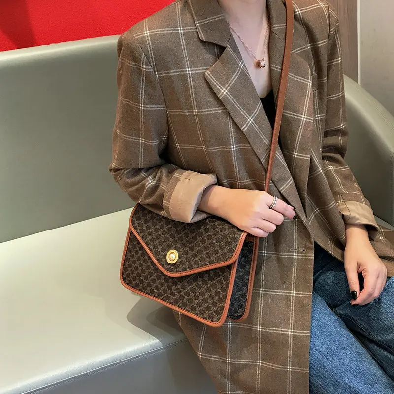 

Designer Ladies' Genuine Leather Handbag Retro Small Square Bag Shoulder Bag Cow Leather Small Messenger Bag Saffiano Women Bag