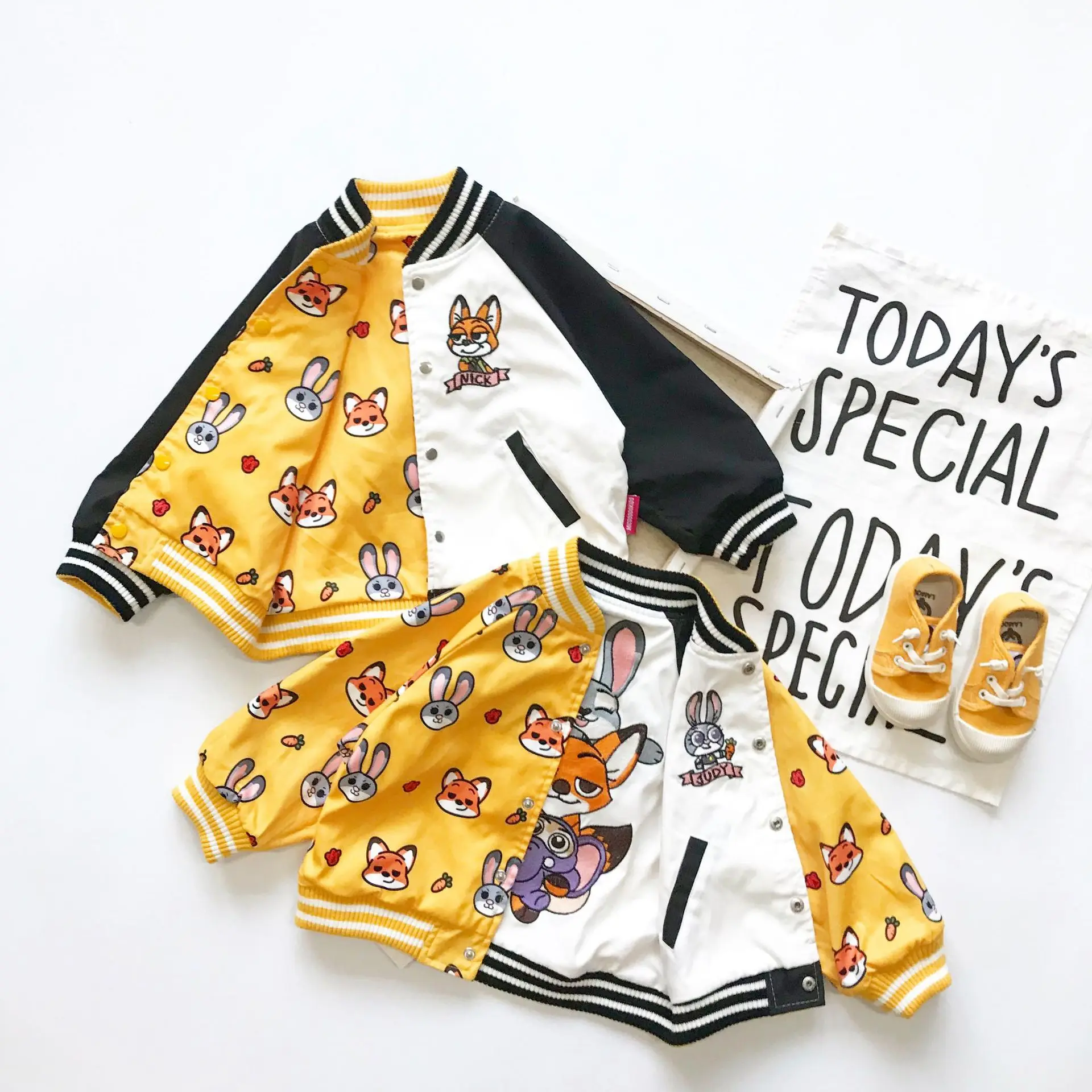 Tonytaobaby/осенне-зимняя одежда новое милое двустороннее Детское пальто с изображением животных для мальчиков и девочек, куртка