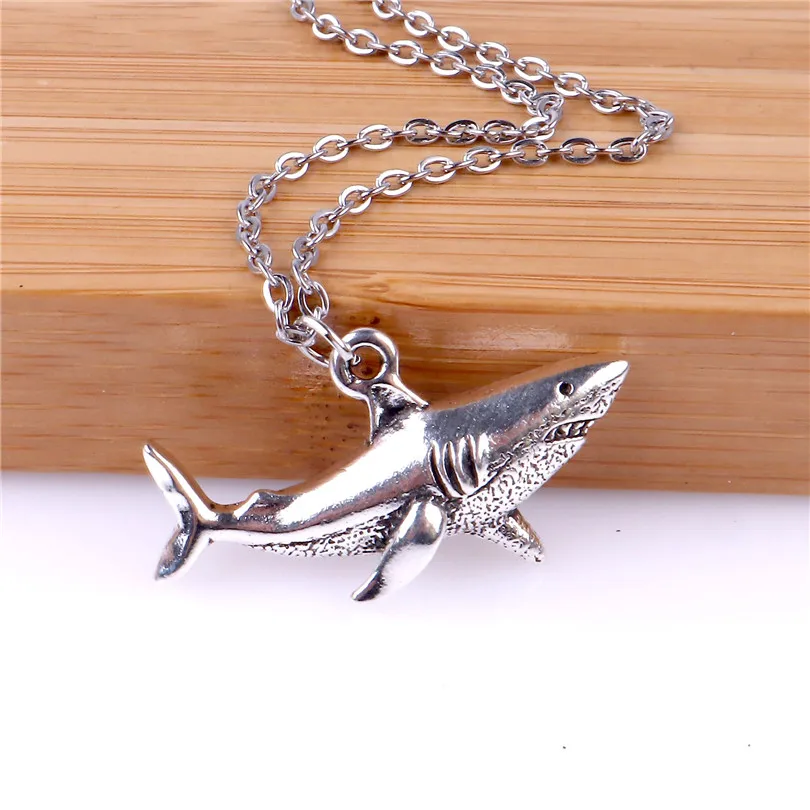 Collar con colgante de tiburón Punk para hombre y mujer, collares con pendientes de animales del océano, el mejor regalo 23535