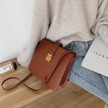 

Fashion Girl Bag 2020 New Quality Designer Embroidery Thread Lock Shoulder Bag Casual Wild Diagonal Cross Tide Women Bag