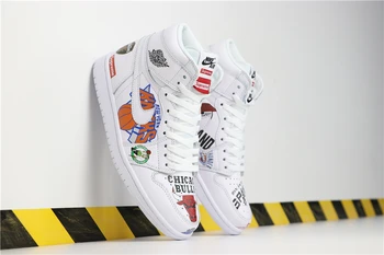 

Nike Air Jordan 1 Men Basketball Shoes Women Sports Shoes Outdoor Casual Comfortable High Top Sneakers,Size 36-46
