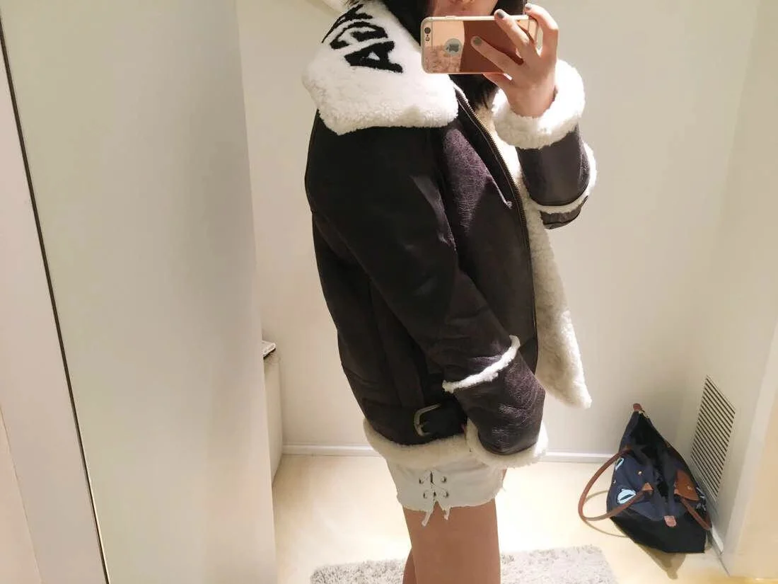 Зимняя женская новая Корейская версия свободного покроя из овечьей шерсти ПУ Пальто мотоциклетная одежда мужская и женская куртка с надписью