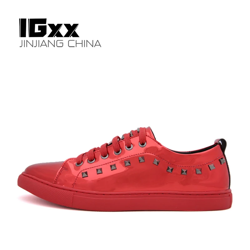 

IGxx Men's Shoes Metal Rivet Band Spikes Shoes For Men Leather Fashion Men's Casual Street Punk Skateboard Shoes Red