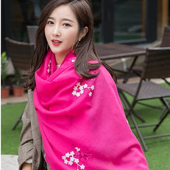 

Lady Simulation Silk Embroidered Flowers Silk Scarf Fashion Women Versatile Wild Breathable Travel Sunscreen Shawls Beach Towels