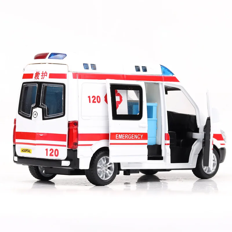 Kopen 132 Ziekenhuis Redding Ambulance Politie Diecast Metaal Model Auto Met Pull Back Geluid Licht Voor Kinderen Speelgoed Geschenken Gratis Verzending