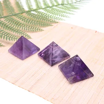 

Anju Natural Crystal Tower, Amethyst Pyramid Ornament, Energy Tower Triangular Raw Stone Ornament
