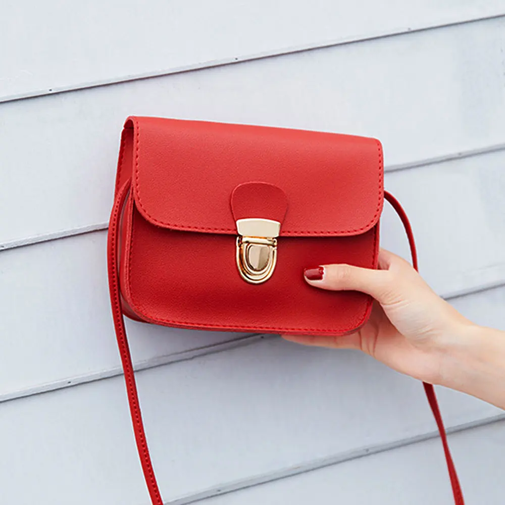 

2019 New Small leather Handbags Women Red Pink Crossbody bags lock design Ladies Mini shoulder Messenger bags Sac a main