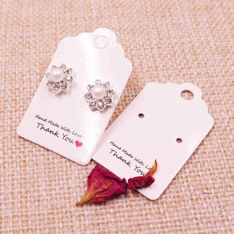 

2018 New HandMade With Love Earring Card 1lot=200PCS CARD 30X50MM If Custom Earring Logo Minimum QTY : 2000PCS Logo Cost Extra