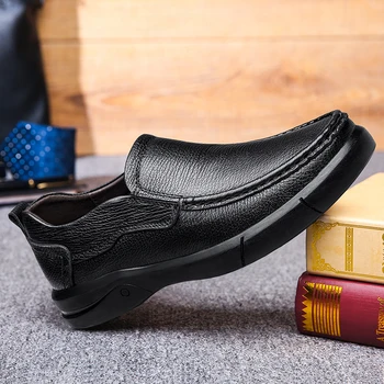 

Genuine Leather Men Casual Shoes Brand 2020 Italian Men Loafers Moccasins Breathable Slip on Black Driving Shoes Plus Size