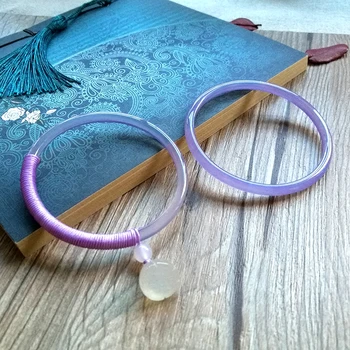 

Natural agate light purple ice fine striped jade bracelet woman