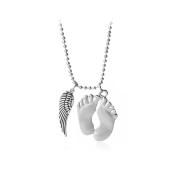 

Mother's Day wings feet pendant