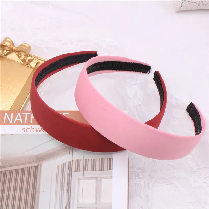 

Fashion All-match Spring And Summer Glossy Headband Simple Retro Fabric Pure Color Girl Hair Accessories