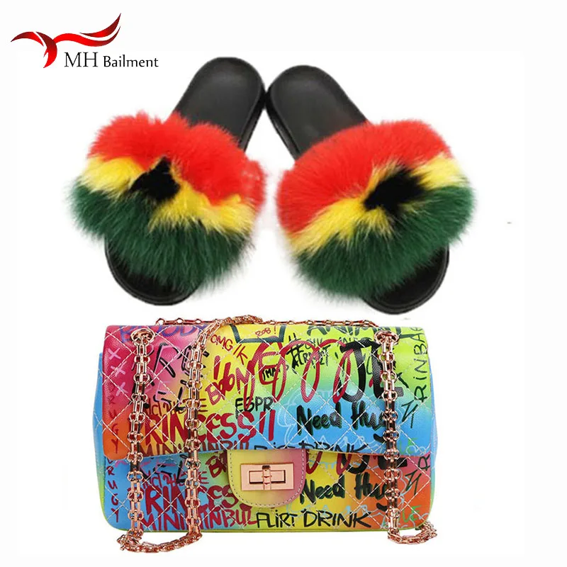 

Women Summer Fashion Joker Fox Fur Colorblock Skid Slides female Beach Shoes Color Graffiti Chain Shoulder Bag Set