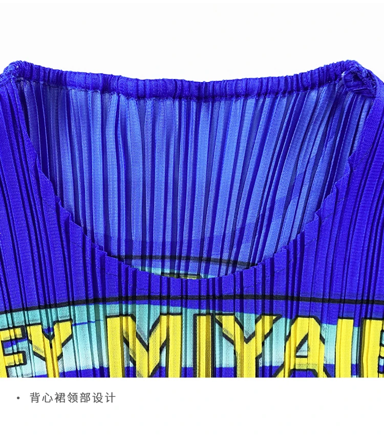 Miyake Pleated Two Piece Set Romantic Creativity Fashion Jacket Shirt Women Designer Art Hand Painted Coat Sleeveless Vest Dress