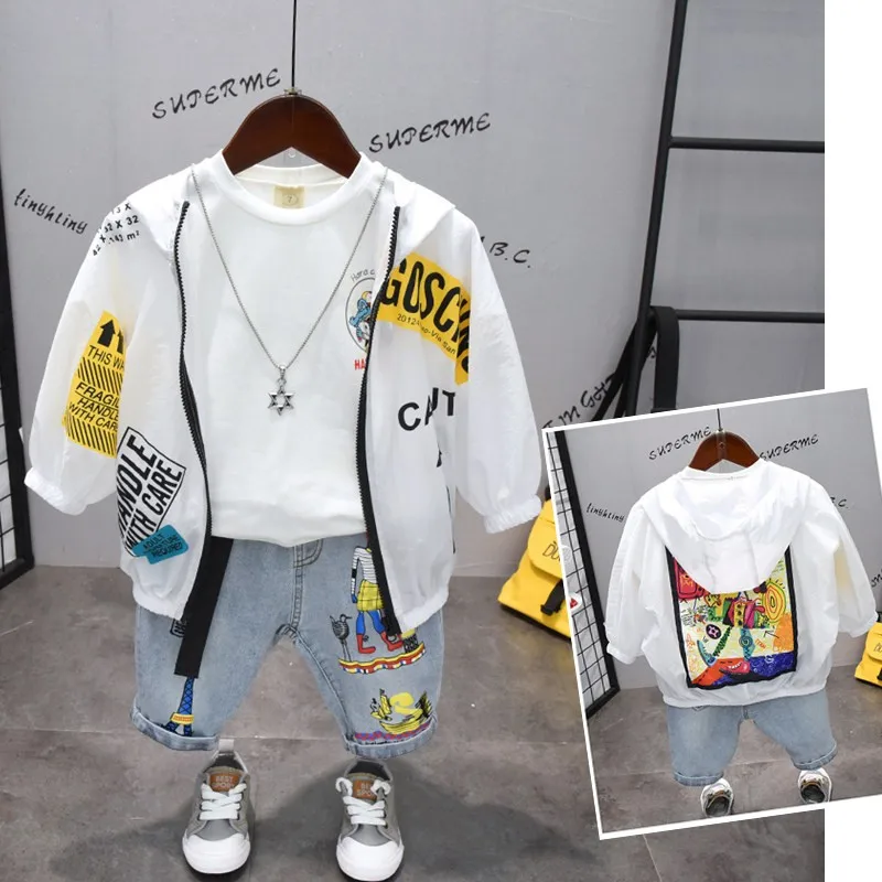 

2019 new summer fashion Sun protection boy set letter full zipper Handsome coat+shorts 2pcs boy set 2~7yrs z19