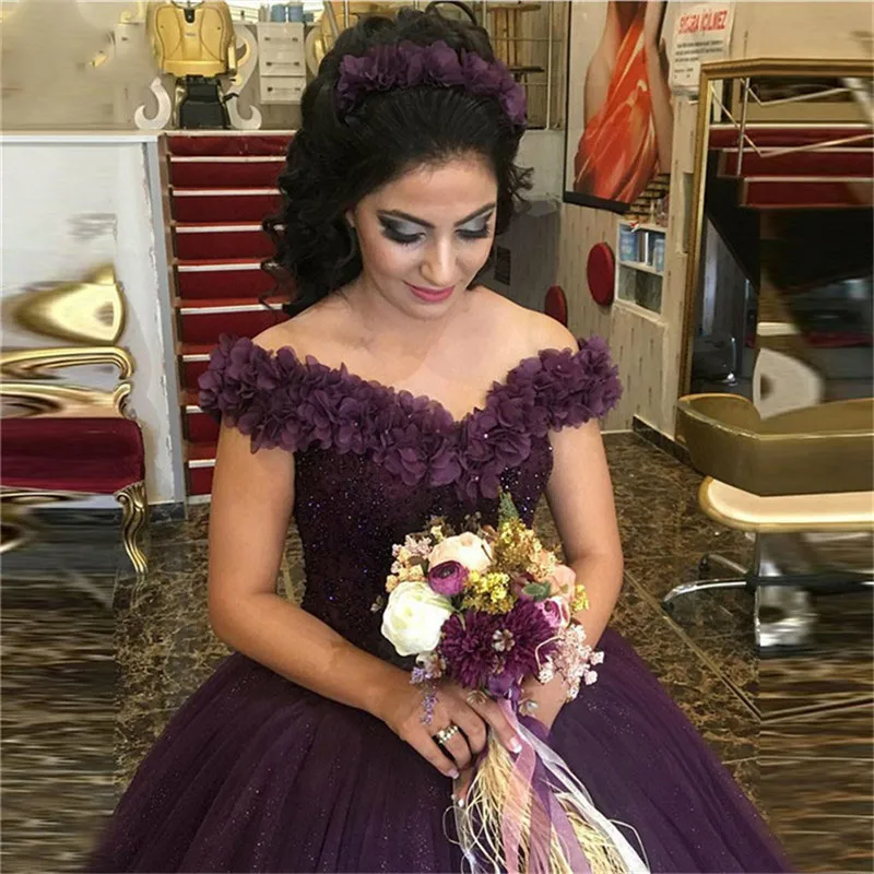 

Off Shoulder Ball Gown Wedding Dresses Lace Up Corset Floor Length Custom With 3D Flowers Bridal Gowns Fashion Plus Size
