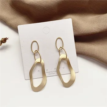 

Fashion temperament contracted irregular Metal Long Earrings Retro Geometry character matte gold Tassel Earrings Women jewelry
