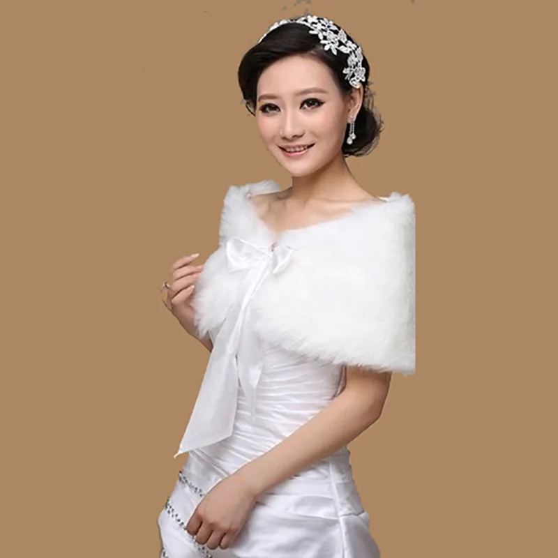 In Stock Fur Shawl Wedding Wrap For Formal Dress Cheongsam Married Outerwear Bridal Cape Autumn Winter Jacket Bolero OJ00165