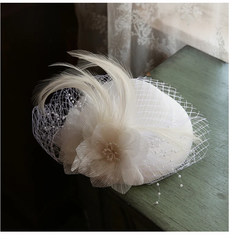 Elegant Ladies Wedding Fedora Headdress Feather Beaded Fascinator Veil Hair Clips Vintage Photo Shoot Derby Ladies Headwear