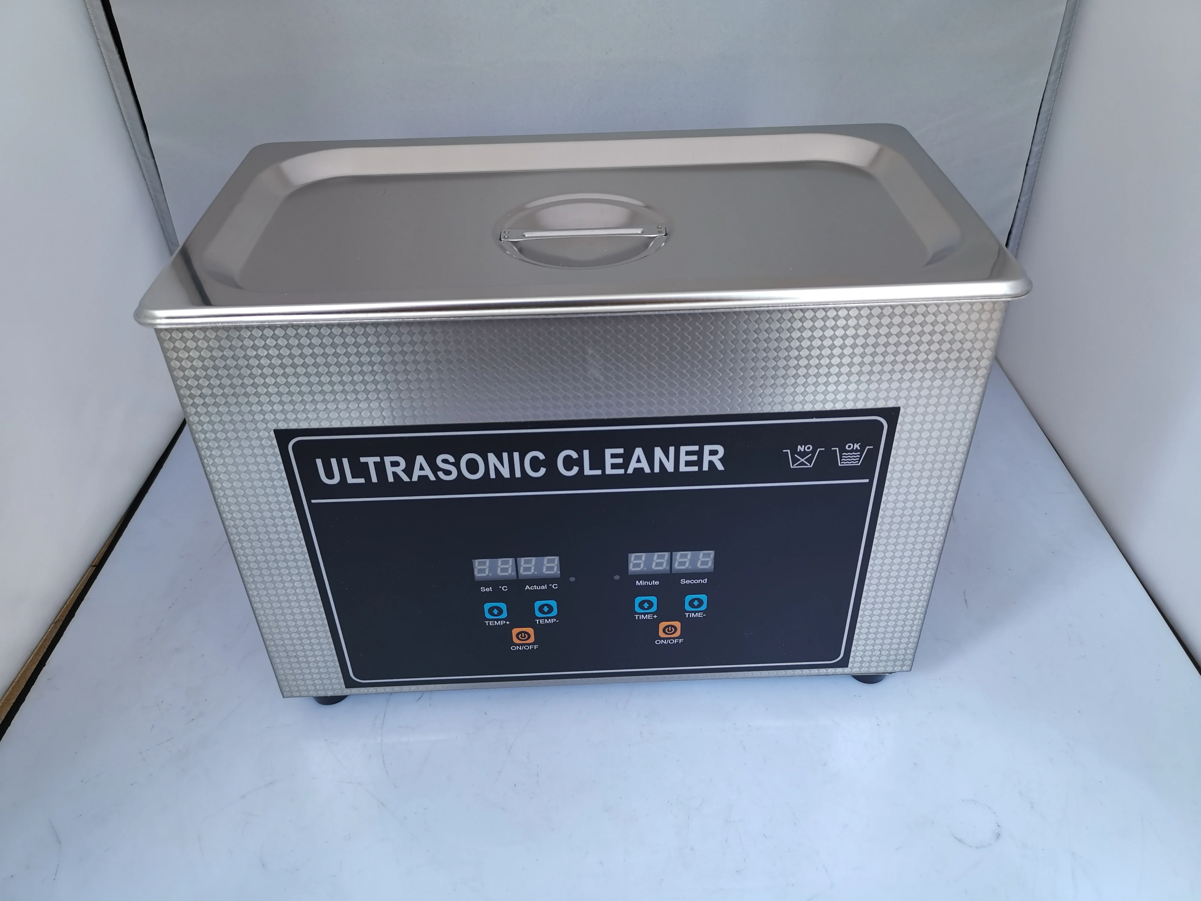 

6.5L ultrasonic cleaning machine JP-031S nozzle Hardware industrial circuit board glasses jewelry laboratory dental cleaner