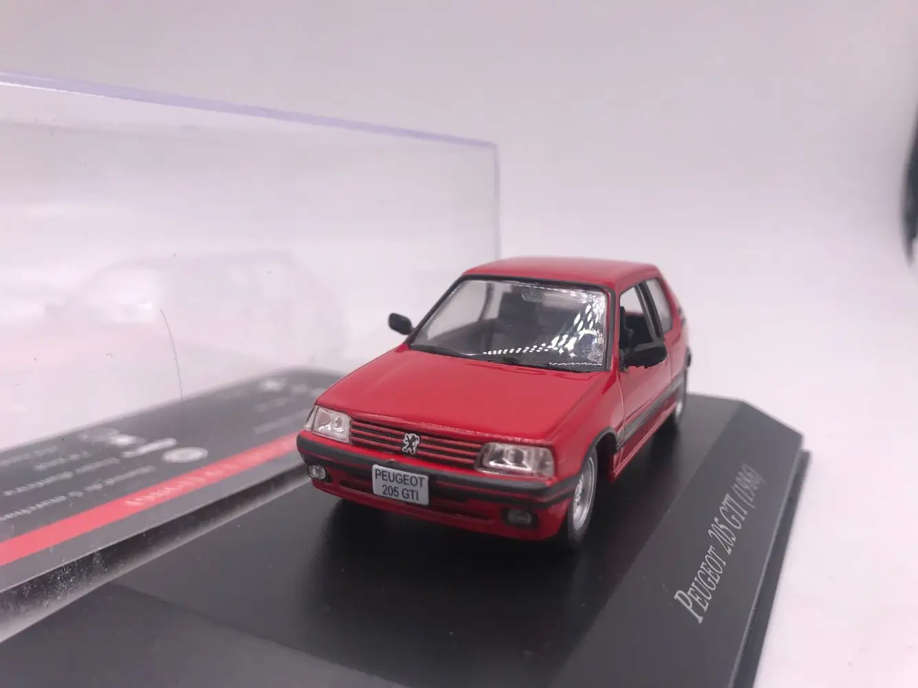 IX O 1:43 peugeot 205 GTI бутик сплав автомобиль игрушки для детей модель детской игрушки подарок оригинальная коробка