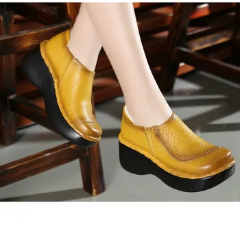 

2020 Women Genuine Leather Shoes Mother Embroidery National Style High Heels Wedges Shoes for Women Retro Cowhide Casual Pumps