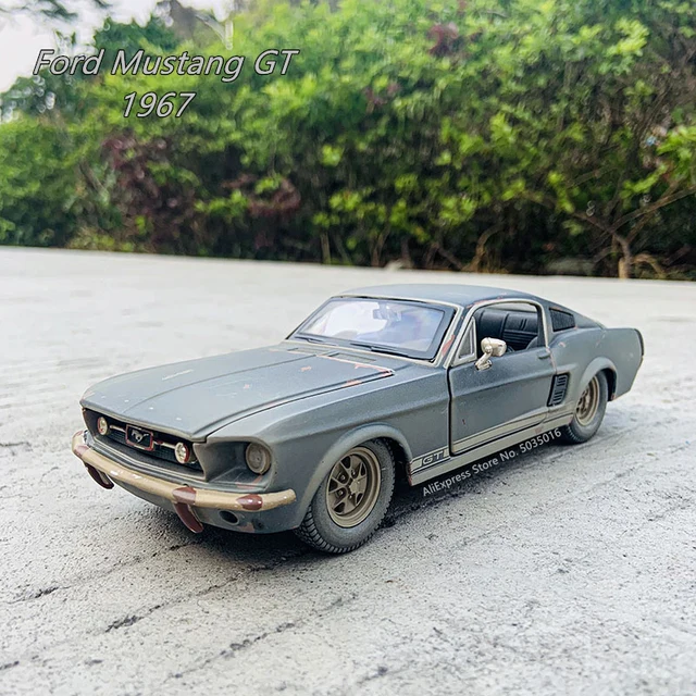 Maisto 1:24 Old 1967 Ford Mustang GT simulation alloy car model crafts decoration collection toy tools gift 1