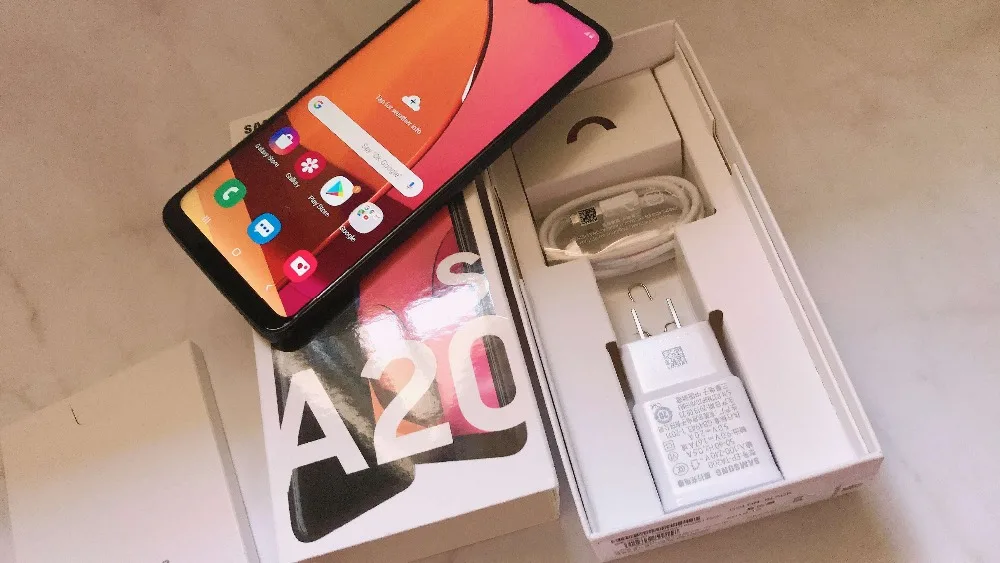 Новый оригинальный мобильный телефон samsung Galaxy A20s (SM-A2070) LTE 6,5 4G ram 64GB rom Snapdragon 450 МП камера заднего вида