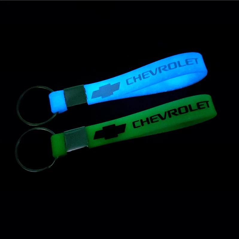 

Luminous Key Holder Gift Key chains KeyRings for Chevrolet Cruze TRAX Aveo Lova Sail EPICA Captiva Malibu Volt Camaro Cobalt