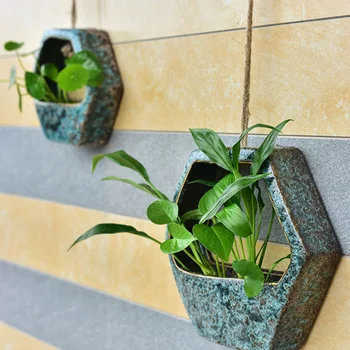 

Creative Pottery Style Wall Hanging Green Radish Planter Pot Home Decor Garden Decoration - Square (Random Color)