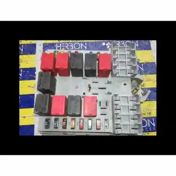 

1332044080 box Reles/Fuses Citroen *