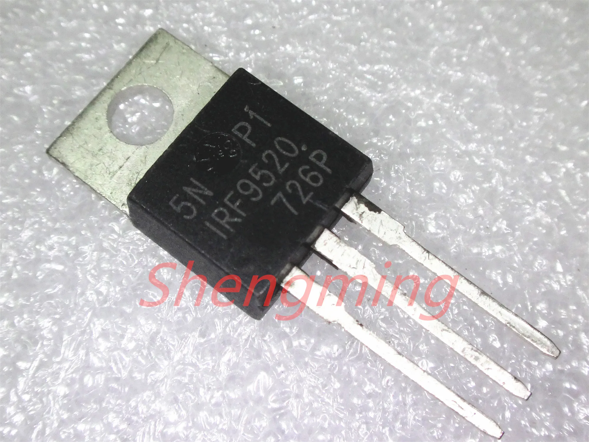 10 шт. IRF9520 TO-220