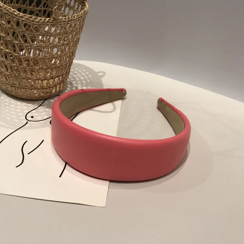 Pink Зимние винтажные ПУ кожаные повязки для волос женские простые дизайнерские головные повязки в стиле "Ретро" сладкие ободок для волос ювелирные изделия для волос повязка на голову женские аксессуары - Цвет: Pink
