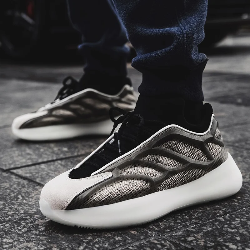 yeeze700