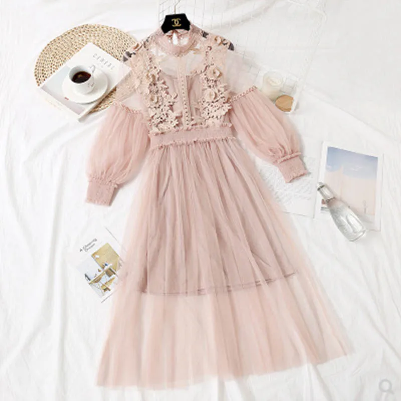 

New Arrivals Women Lace Flower Dress Long Gauze Lantern Sleeve Voile LongHigh Quality Dress Female Retro A Line Princess Dress