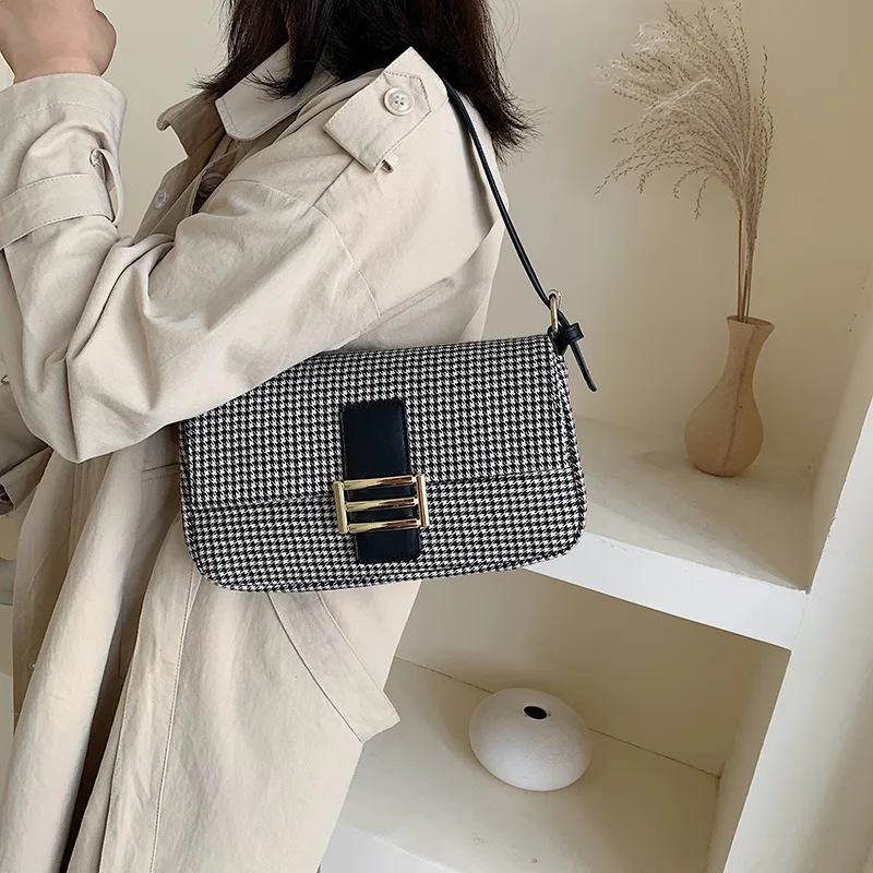 

Online Celebrity Versatile Bag Women's 2019 New Style Fashion Baguette Bag Retro Rhombus Hand Shoulder Armpit Bag Women's