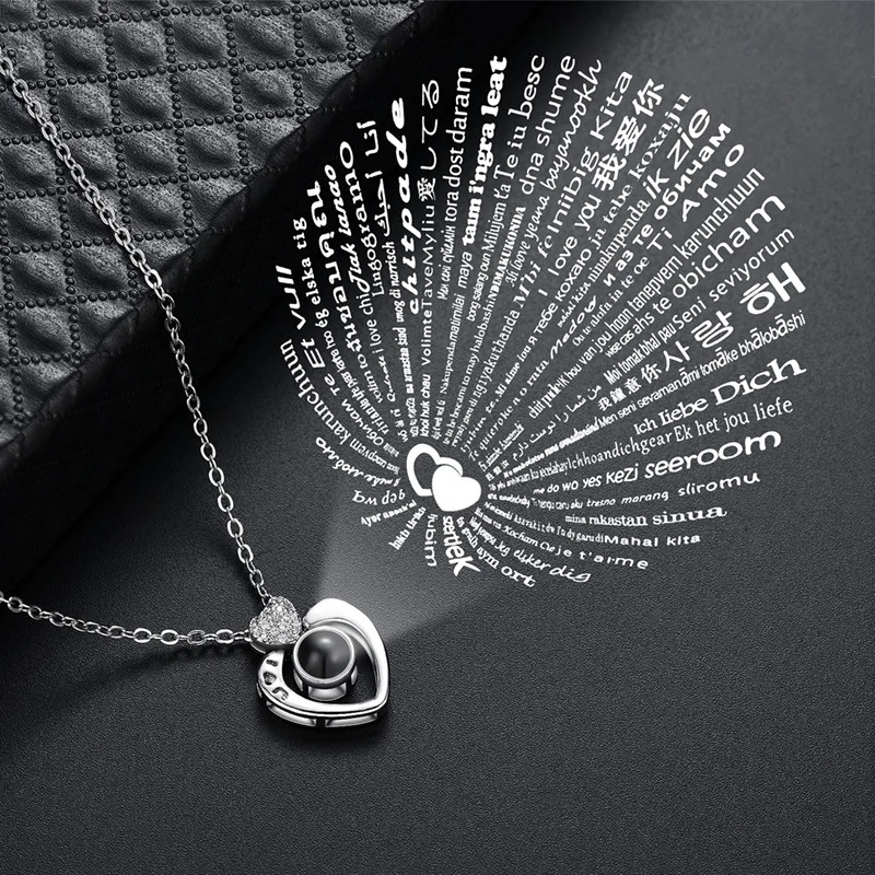 

Europe And America Hot Selling Heart Pendant Douyin Celebrity Style Projection Necklace 100 Kind I Love You Language Fashion Cho