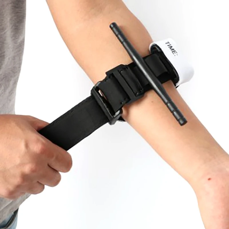 

One Hand First Aid (Tactical) Strap Emergency Medical Supplies Outdoor Tourniquet Portable Spinning