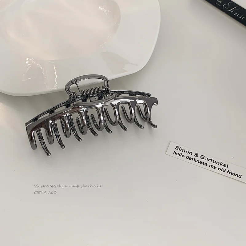 2021 NEW Metal Barrettes Women Fashion Hair Claws Gunmetal Hair Clips Hairpins Lady Hair Accessories Ornaments Crab Octoups