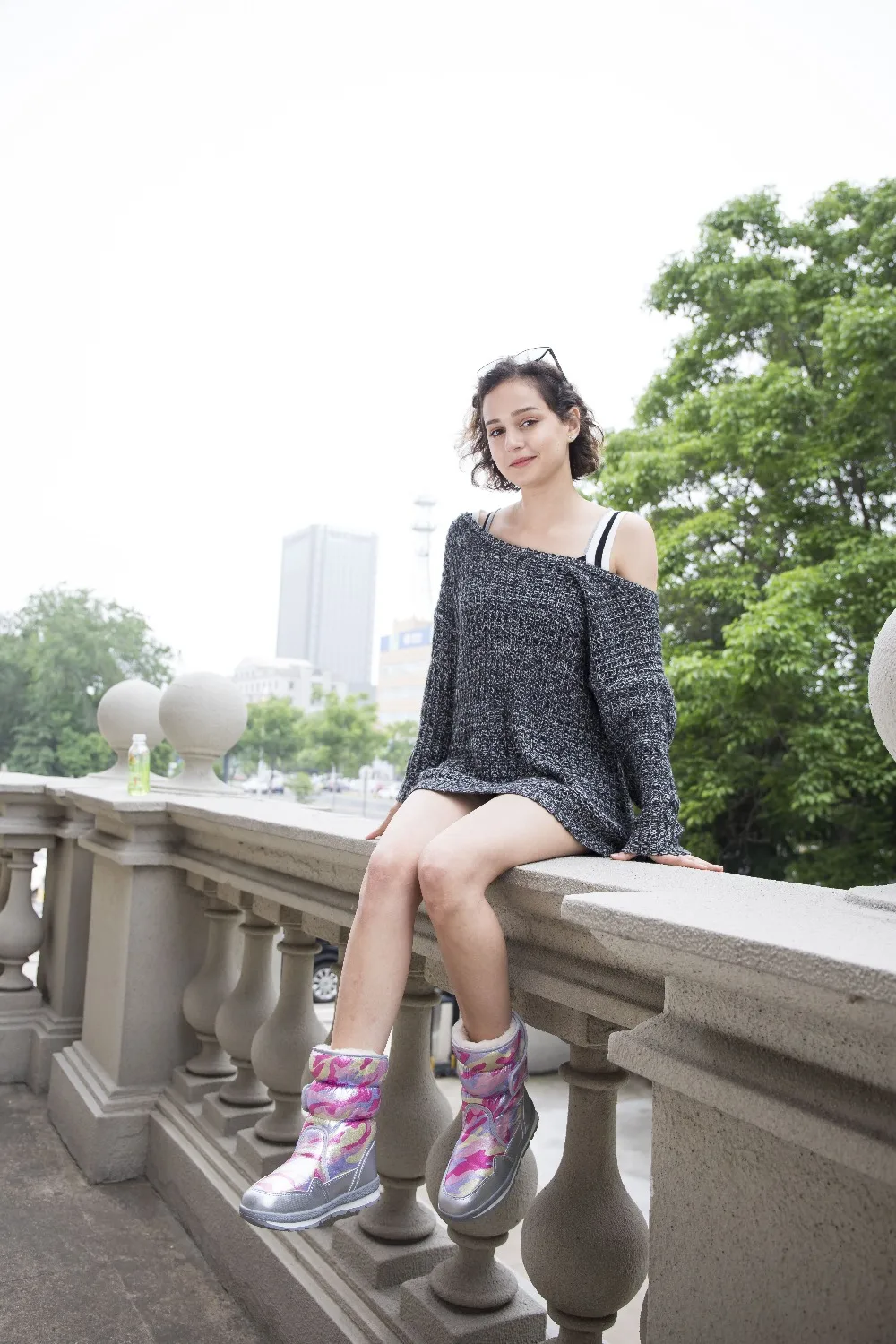 VMTI/ г. Женские ботинки Классическая зимняя теплая обувь на меху ботинки песочного и бежевого цвета ботинки до середины икры с пряжкой из водонепроницаемого материала с толстым плюшем