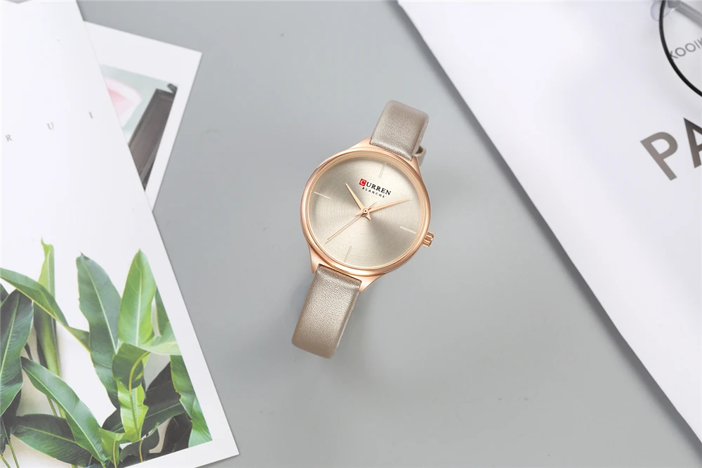 Dames montre Simple décontracté mode bracelet en cuir Quartz femme horloge Simple et élégant_voghion.com