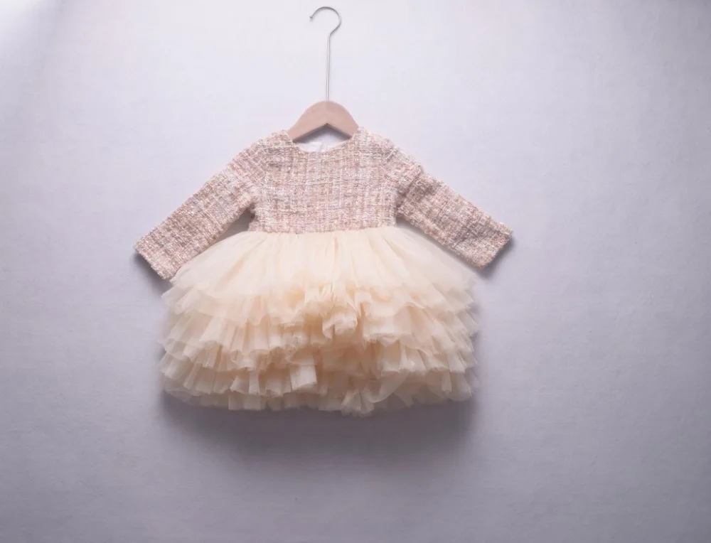 22387591223_2134298057