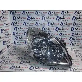 

P7105r RIGHT HEADLIGHT TOYOTA COROLLA VERSO (R1)