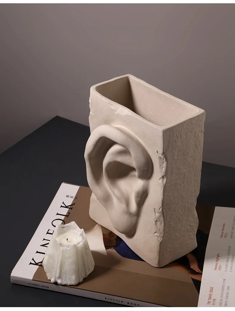 Nordic Ins Minimalist Ceramic Abstract Vase White Human Eyes Ears Mouth Shape Creative Display Room Decorative Figue Vase Modern